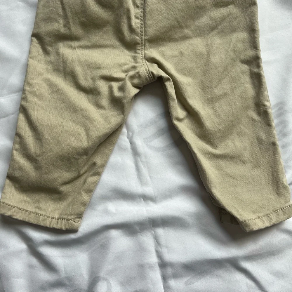 Baby Gap Pull on Khakis in Size 6-12 Months
